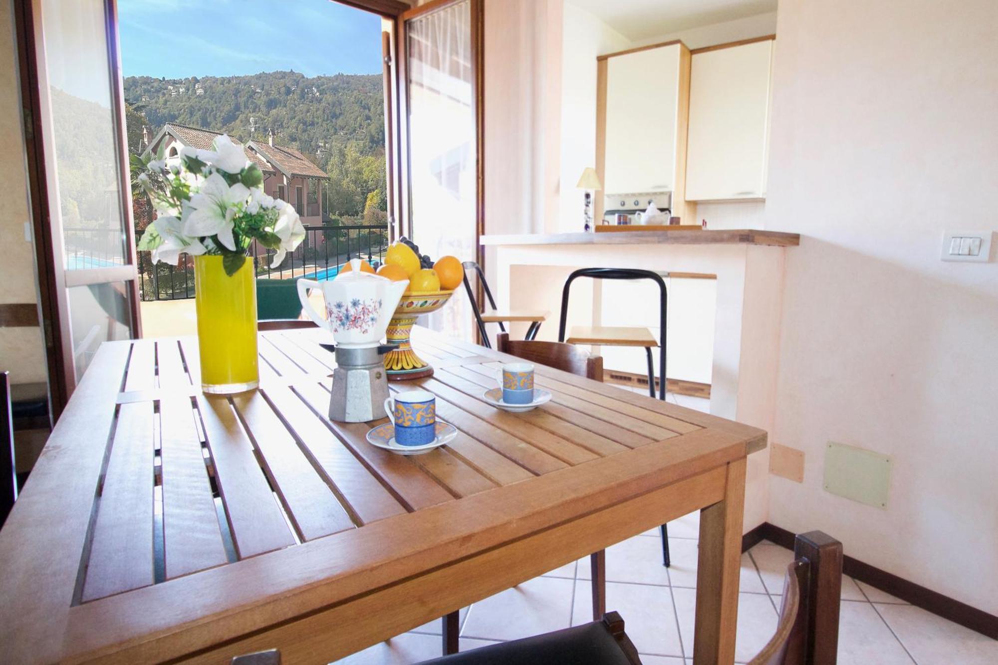 Sunflower Relax Pool And Terrace - Happy Rentals Lesa Exterior photo